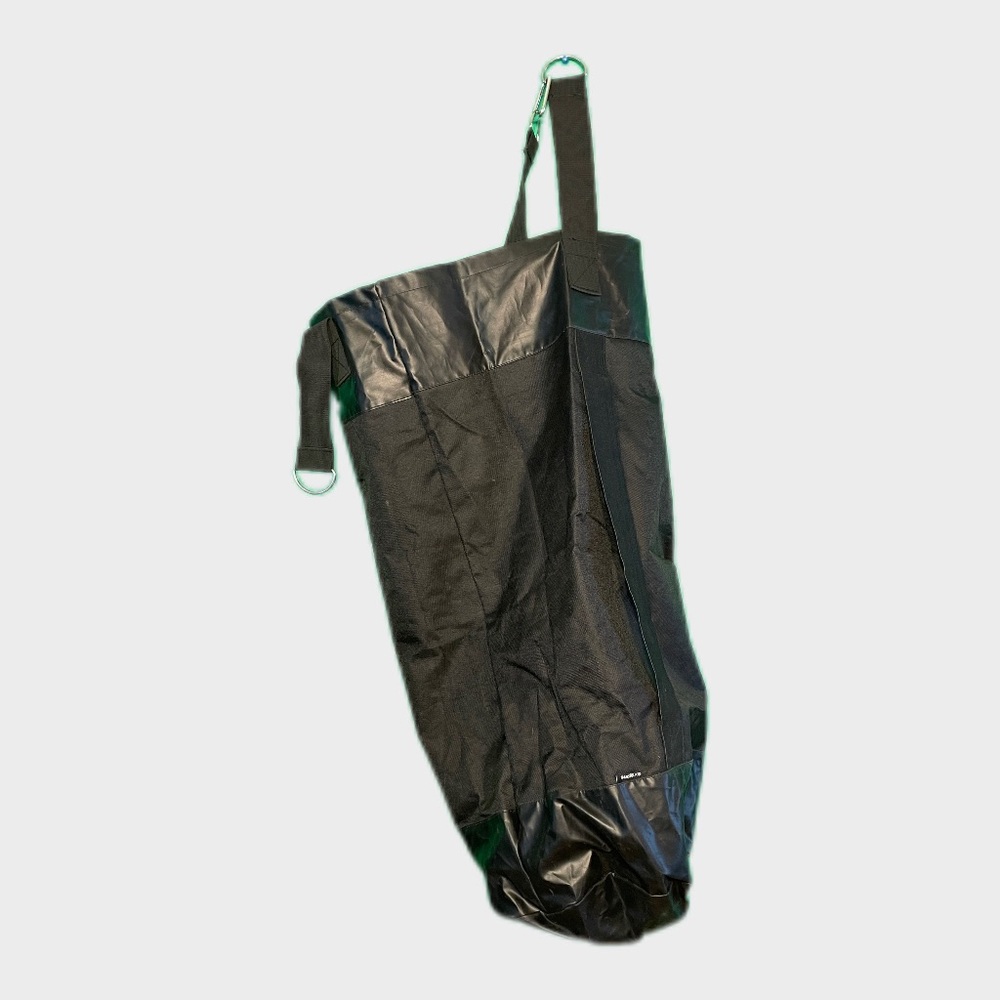 Suck UK Punching Bag Laundry Hamper 70L Black Boxing Sack Dorm Gym Storage - Picture 6 of 13